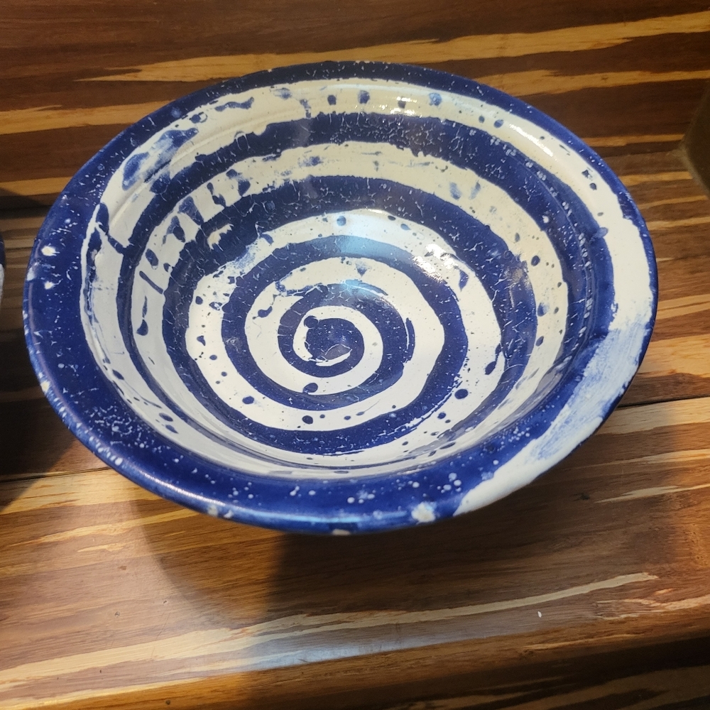 Studio Pottery Signed Hand Thrown Pair of Bowls - Picture 3 of 7